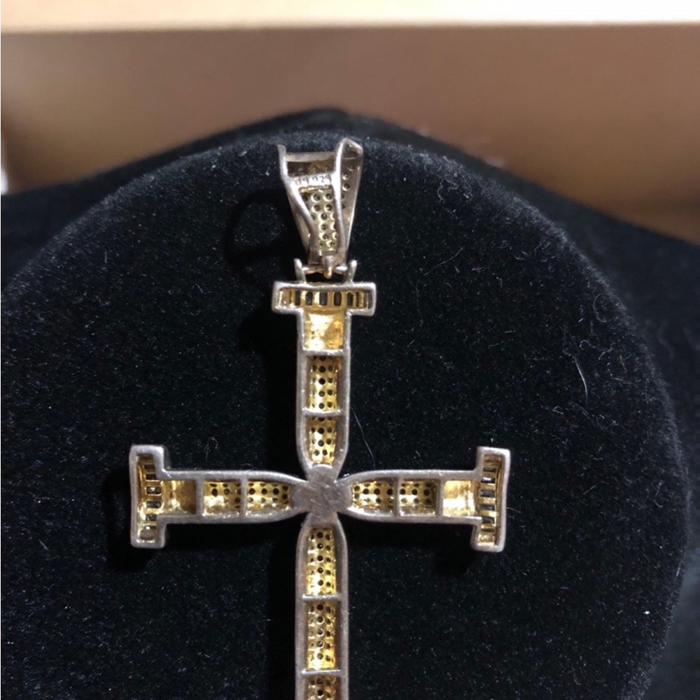 Sterling Silver & 14K Baguette sided cross pendant vintage - Picture 4 of 5